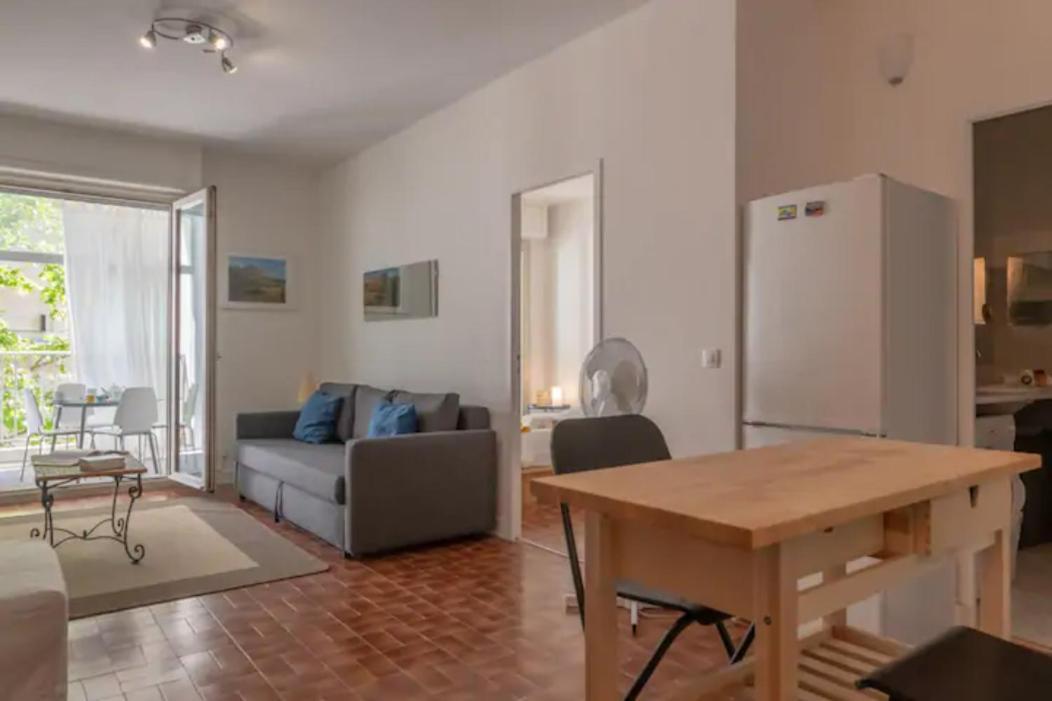 Grand Appartement Lumineux Pour 2 A 4 Personnes A Avignon Intra-Muros Wifi Gratuit Eksteriør billede